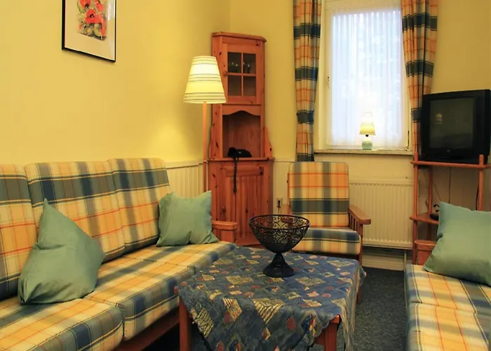 Gut Karlsminde Apartment *